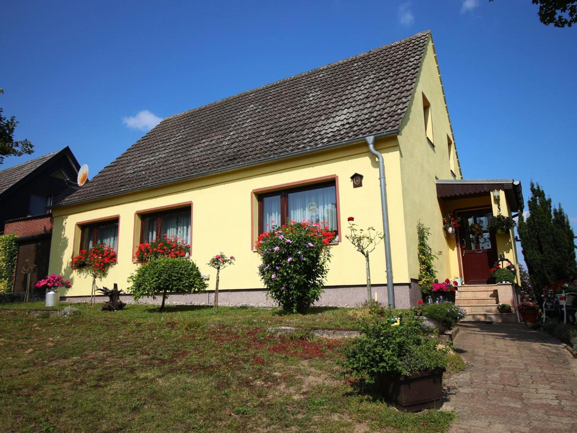 Ferienwohnung Familie Schmidt Берген-ауф-Рюген Экстерьер фото